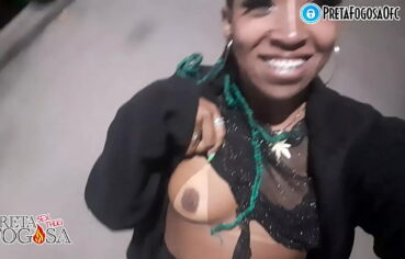 Sexo Negra
 Chupando Os Peitinhos Da Novinha