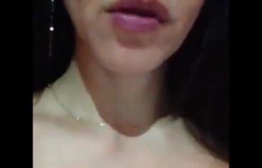 Barbara Sanches Morena Sensual de Porto Alegre – RS Gravou Vídeos Picantes Para Atrair Clientes