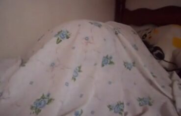 Esposa Acorda Com Uma Surpresa Quente Na Cama