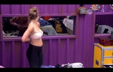 Ana paula do bbb 16 mostra os peitos e deixa todo mundo louco
