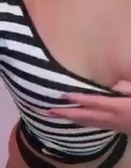 Camila Prado exibe seus peitos perfeitos em vídeo amador gaúcho