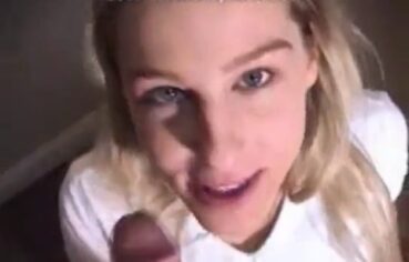 Loira gostosa fode anal com namorado pirocudo em vídeo amador