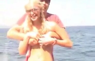 Paris Hilton fode gostoso com ex em vídeo caseiro vazado na net
