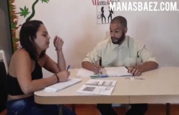 Professora safada entrega a buceta em aula particular picante