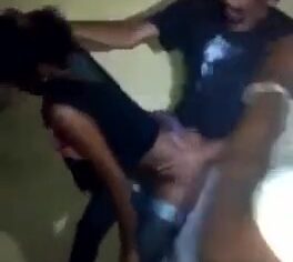 Amigos filmam putaria com Catito fudendo puta barata em RJ