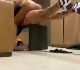 Mariana Oliveira sentando com talento na piroca grossa