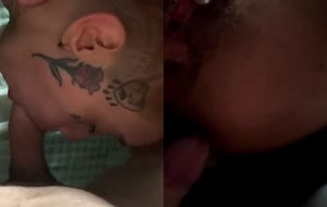 Nina Forbidden exibe sua bucetinha e cuzinho apertado em cena quente