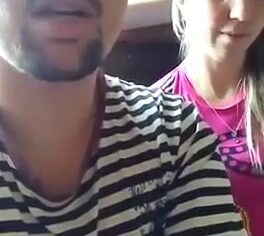 Sandra safada cavalgando Diego até gozar alto no vídeo vazado