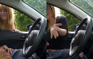 Tarada da rua ajuda malandro a gozar no carro em plena via pública